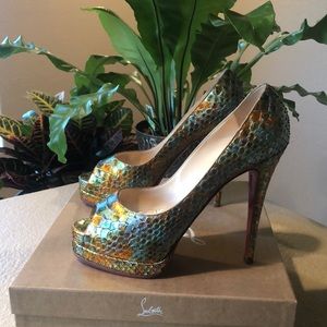 Christian Louboutin Python Peep Toe Heel 42